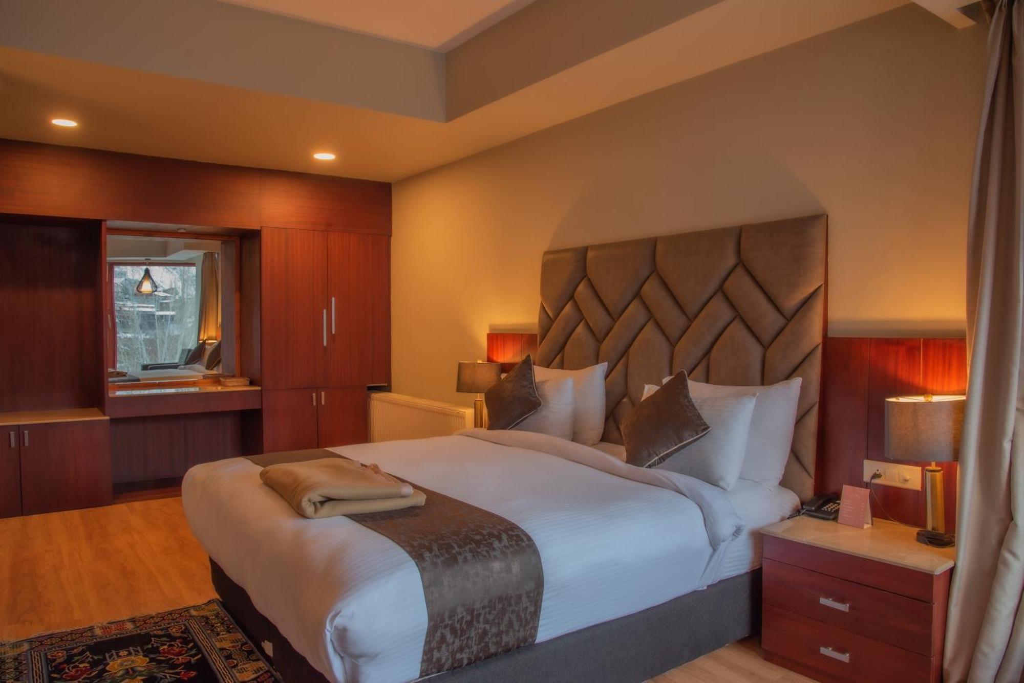 Hotel The คาร์กิล ภายนอก รูปภาพ