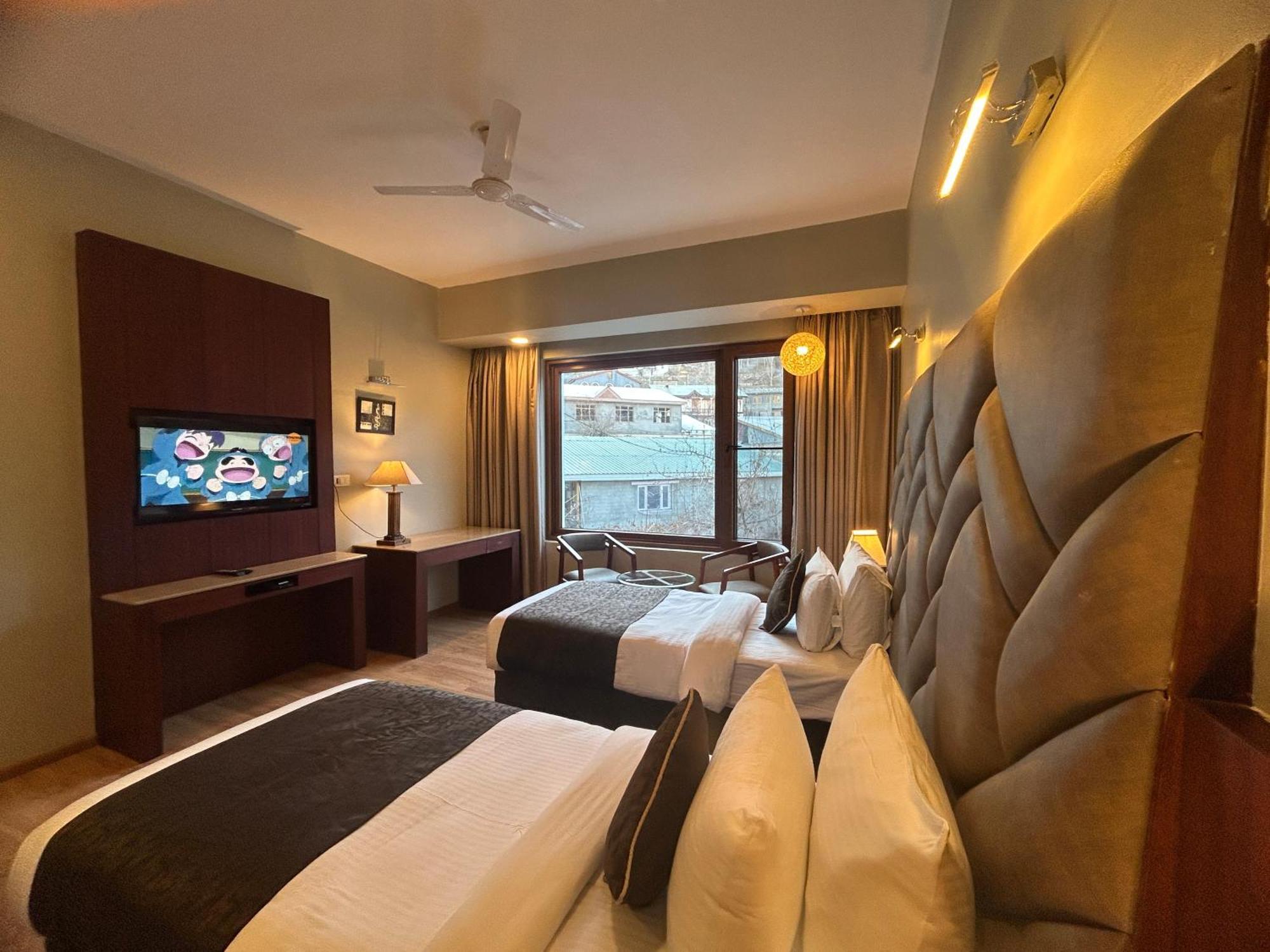 Hotel The คาร์กิล ภายนอก รูปภาพ